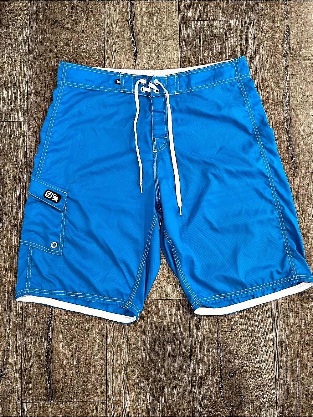 Gotcha Men's Blue Board Shorts Size 38